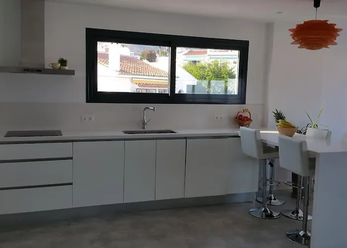 Moderna Mediterránea Villa