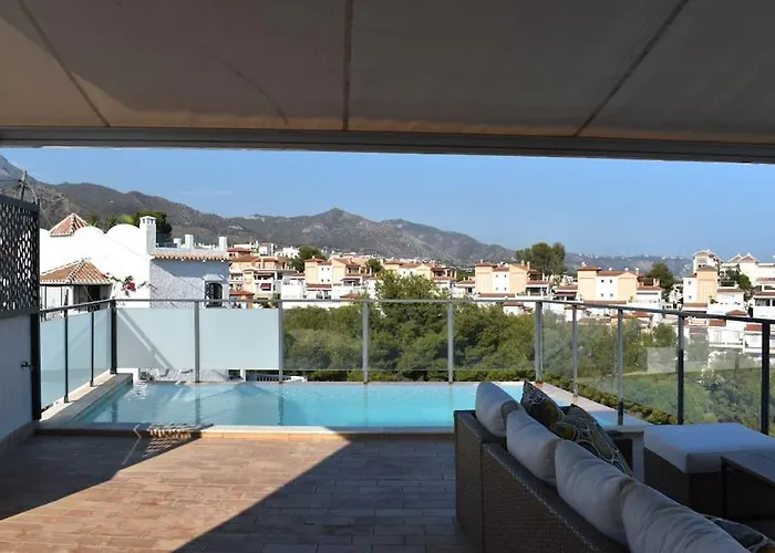 Villa Moderna Mediterránea
