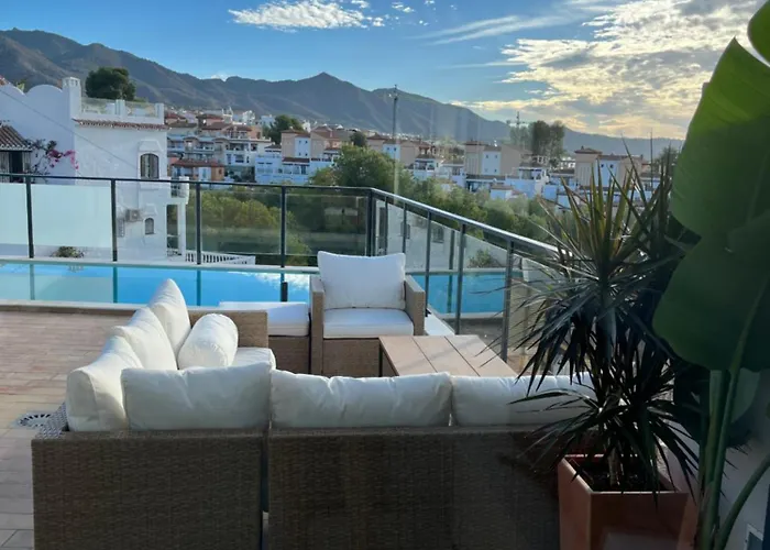 Moderna Mediterránea Villa